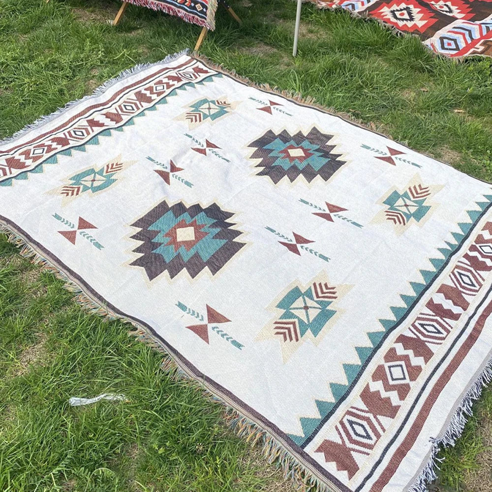 Outdoor Camping Mat with Tassel Retro Ethnic Bohemian Camping Tent Mattress Moisture-proof Polyester Cotton Travel Garden Rug